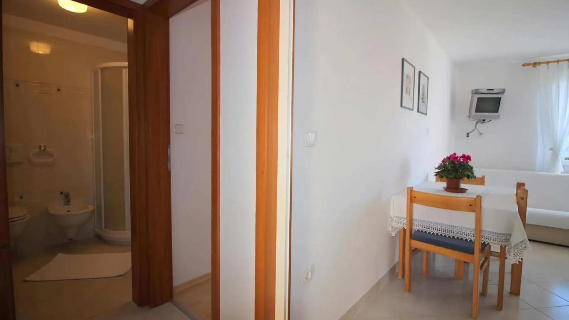 Ferienwohnung Leticija In Porec Mit Parkplatz