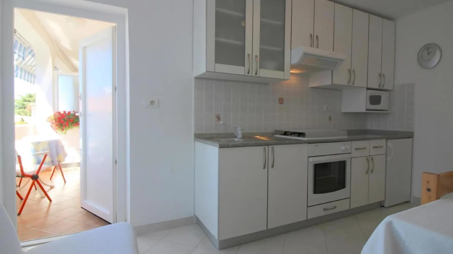 Apartment Ferienwohnung Leticija In Porec Mit Parkplatz