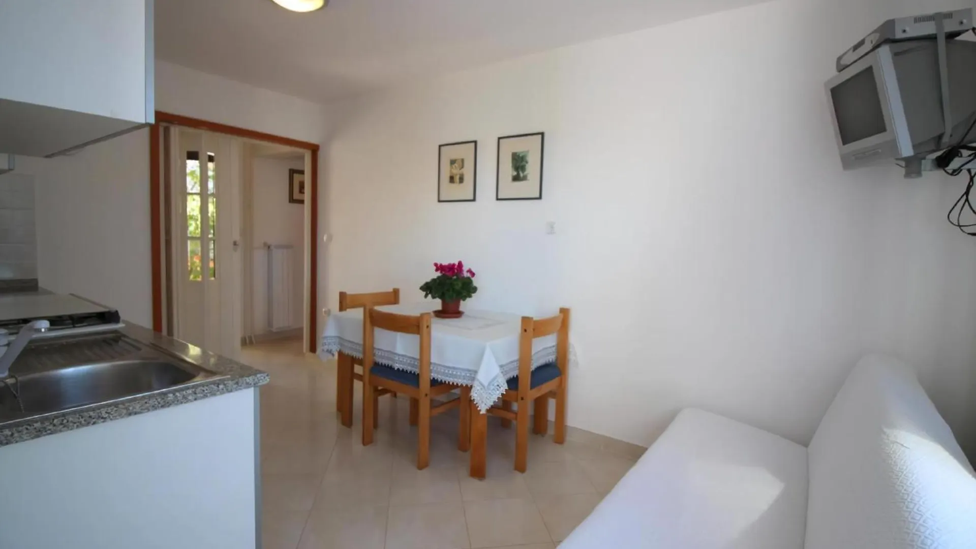 Ferienwohnung Leticija In Porec Mit Parkplatz