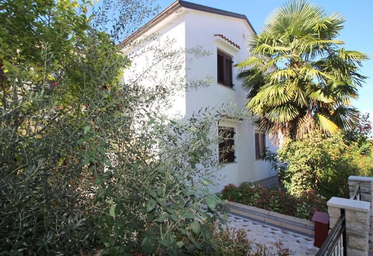 Apartment Ferienwohnung Leticija In Porec Mit Parkplatz Croatia